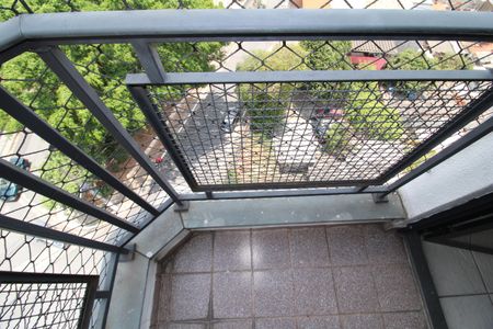 Apartamento para alugar com 72m², 3 quartos e 2 vagasQuarto 2 - Varanda