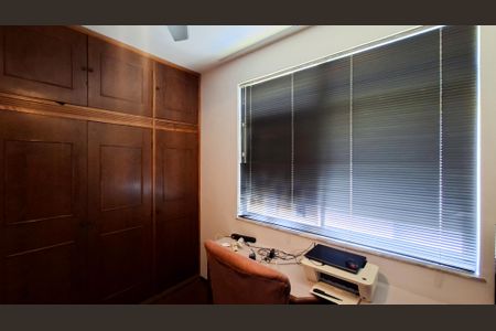 Apartamento à venda com 251m², 4 quartos e 3 vagasQuarto 3