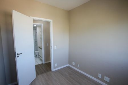 Quarto  de apartamento para alugar com 2 quartos, 60m² em Taquara, Rio de Janeiro