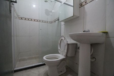 Apartamento para alugar com 66m², 2 quartos e sem vagaBanheiro