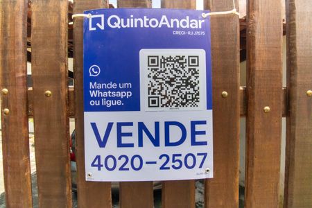 Casa de condomínio à venda com 170m², 4 quartos e 1 vagaPlaquinha 