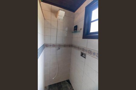 Casa de condomínio à venda com 170m², 4 quartos e 1 vagaBanheiro Social