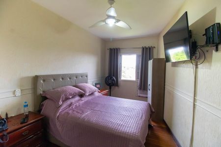 Casa de condomínio à venda com 170m², 4 quartos e 1 vagaSuíte 