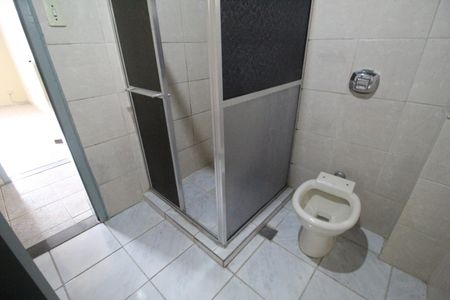 Apartamento para alugar com 126m², 2 quartos e sem vagaBanheiro