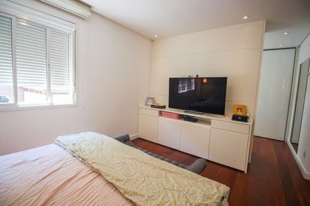 Casa de condomínio à venda com 126m², 3 quartos e 3 vagasSuíte 1