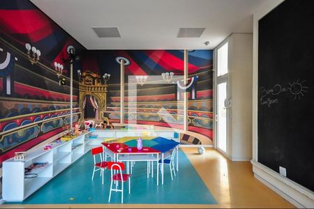 Casa de condomínio à venda com 126m², 3 quartos e 3 vagasBrinquedoteca