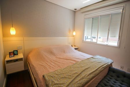 Casa de condomínio à venda com 126m², 3 quartos e 3 vagasSuíte 1