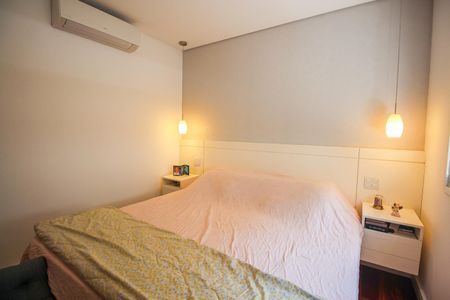 Casa de condomínio à venda com 126m², 3 quartos e 3 vagasSuíte 1