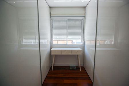 Casa de condomínio à venda com 126m², 3 quartos e 3 vagasCloset da suíte 1