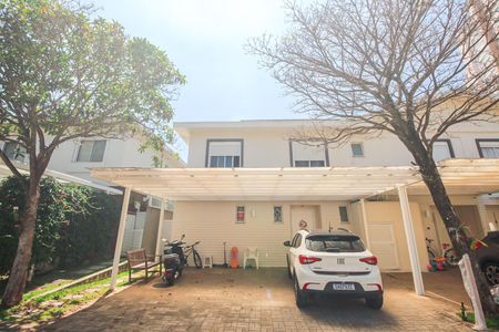 Casa de condomínio à venda com 126m², 3 quartos e 3 vagasFachada