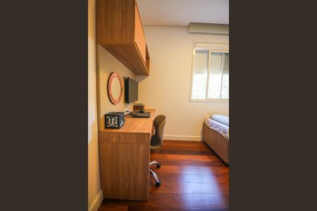 Casa de condomínio à venda com 126m², 3 quartos e 3 vagasQuarto 2