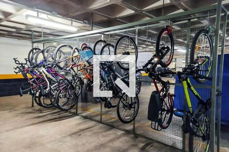 Casa de condomínio à venda com 126m², 3 quartos e 3 vagasBicicletário 