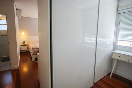 Casa de condomínio à venda com 126m², 3 quartos e 3 vagasCloset da suíte 1