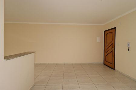 Sala de apartamento para alugar com 3 quartos, 90m² em Jardim, Santo André