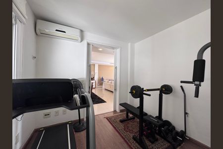 Apartamento à venda com 393m², 6 quartos e 4 vagasQuarto