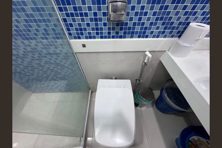 Apartamento à venda com 393m², 6 quartos e 4 vagasSuíte 5 - Banheiro