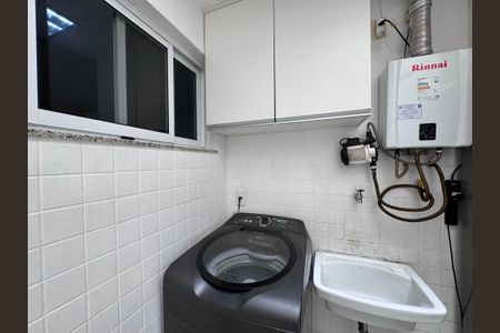 Apartamento à venda com 393m², 6 quartos e 4 vagasÁrea de Serviço