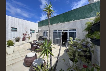 Apartamento à venda com 393m², 6 quartos e 4 vagasVaranda