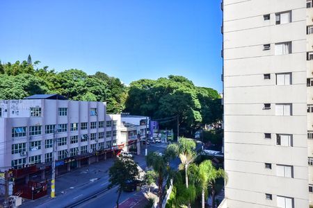 Apartamento para alugar com 96m², 2 quartos e 2 vagasVista da Suíte 1