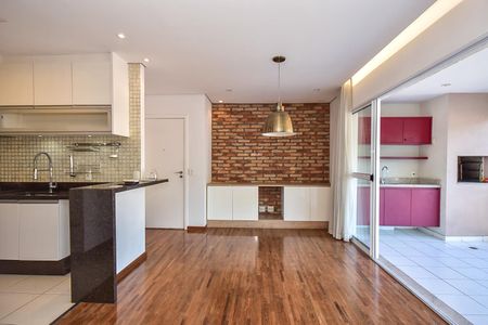 Apartamento para alugar com 96m², 2 quartos e 2 vagasSala