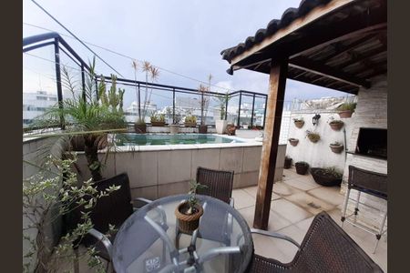 Apartamento à venda com 3 quartos, 130m² em Icaraí, Niterói