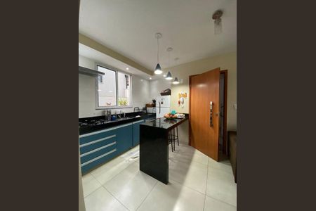 Apartamento à venda com 2 quartos, 56m² em Miramar (Barreiro), Belo Horizonte