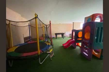 Apartamento para alugar com 103m², 2 quartos e 1 vaga Apartamento para alugar com 103m², 2 quartos e 1 vagaÁrea comum playground