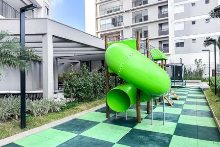 Apartamento à venda com 75m², 2 quartos e 2 vagas Apartamento à venda com 75m², 2 quartos e 2 vagasPlayground