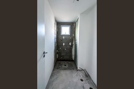 Apartamento à venda com 75m², 2 quartos e 2 vagas Apartamento à venda com 75m², 2 quartos e 2 vagasBanheiro da Suíte 1