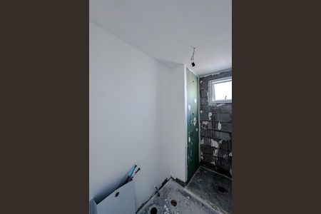 Apartamento à venda com 68m², 2 quartos e 1 vaga Apartamento à venda com 68m², 2 quartos e 1 vagaBanheiro da Suíte