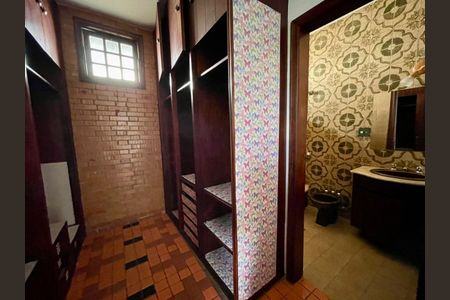 Casa à venda com 550m², 6 quartos e 8 vagasbanheiro 4