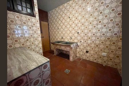 Casa à venda com 550m², 6 quartos e 8 vagasÁrea de Serviço