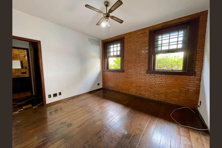 Casa à venda com 550m², 6 quartos e 8 vagasquarto 1