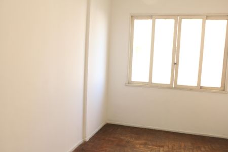 Sala de apartamento para alugar com 2 quartos, 60m² em Centro, Nova Iguaçu