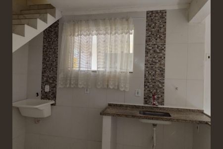 Cozinha de casa para alugar com 1 quarto, 52m² em Guaratiba, Rio de Janeiro