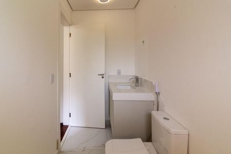 Casa à venda com 550m², 4 quartos e 4 vagas Casa à venda com 550m², 4 quartos e 4 vagasBanheiro Suíte 1