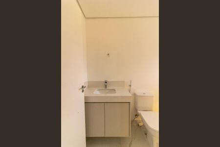 Casa à venda com 550m², 4 quartos e 4 vagas Casa à venda com 550m², 4 quartos e 4 vagasBanheiro Suíte 1