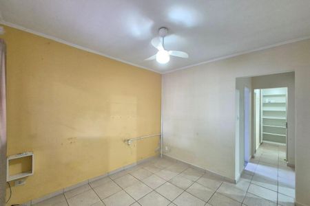 Casa para alugar com 4 quartos, 300m² em Jardim Yeda, Campinas