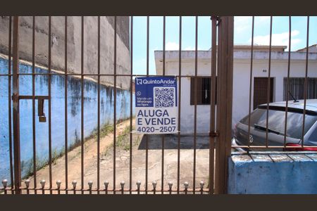 Casa à venda com 250m², 2 quartos e 6 vagas