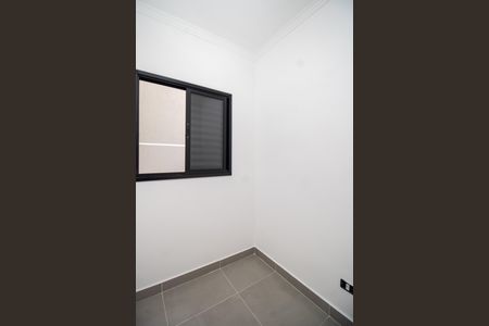 Quarto 1 de apartamento para alugar com 2 quartos, 36m² em Vila Nivi, São Paulo