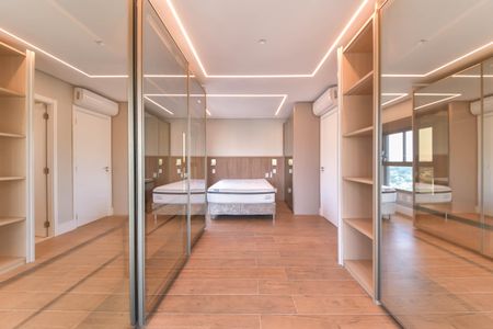 Apartamento para alugar com 82m², 1 quarto e 2 vagas Apartamento para alugar com 82m², 1 quarto e 2 vagasSuíte