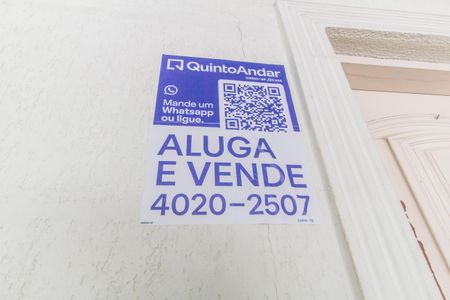Casa de condomínio à venda com 400m², 4 quartos e 4 vagasVista da Rua