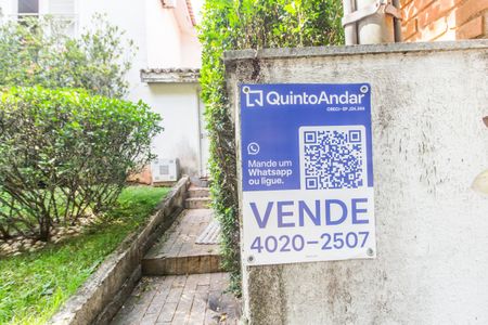Casa de condomínio para alugar com 400m², 3 quartos e 4 vagasPlaca