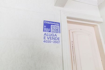 Casa de condomínio à venda com 400m², 4 quartos e 4 vagasVista da Rua