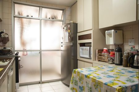 Apartamento à venda com 120m², 3 quartos e 2 vagasCozinha