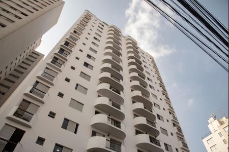 Apartamento à venda com 120m², 3 quartos e 2 vagasFachada