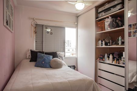 Apartamento à venda com 120m², 3 quartos e 2 vagasQuarto