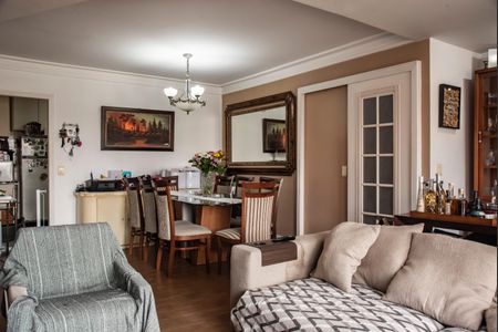 Apartamento à venda com 120m², 3 quartos e 2 vagasSala