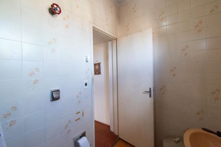 Casa à venda com 170m², 3 quartos e 1 vagaBanheiro da suíte 