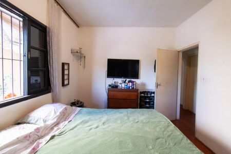 Casa à venda com 170m², 3 quartos e 1 vagaSuíte 